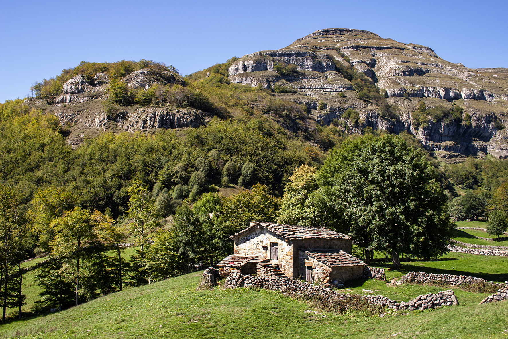 Castro Valnera, la montaña mágica de los pasiegos