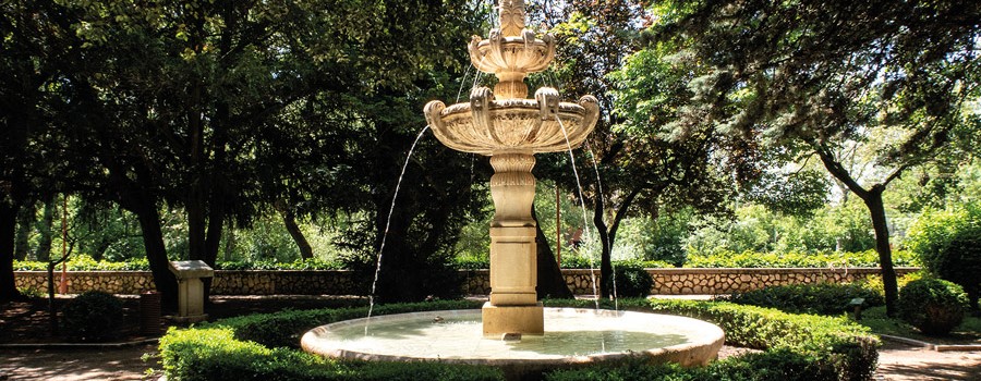 La fuente colonial del Paseo de la Isla