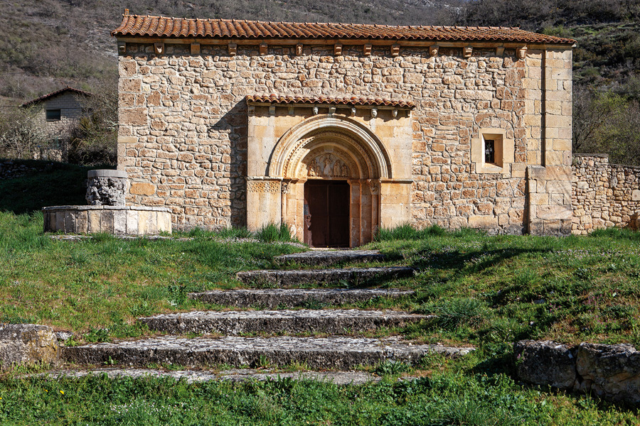 Románico rural del bajo Rudrón