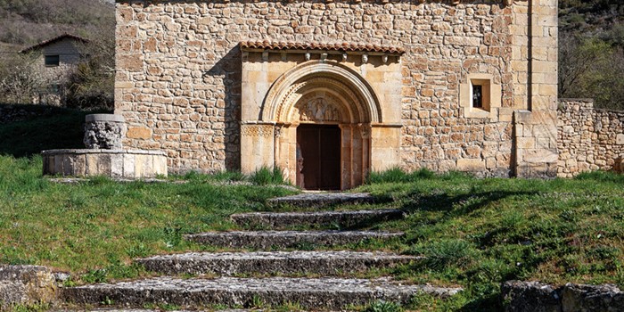 Románico rural del bajo Rudrón