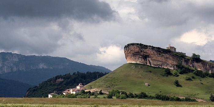 San Pantaleón de Losa, una ermita con leyenda