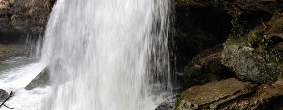 Desfiladero del Ayuda, el río del Condado de Treviño