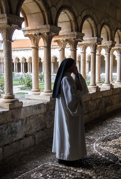 Villamayor de los Montes y su dulce monasterio