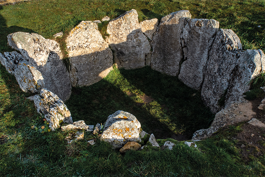 Dólmenes de La Lora, una ruta al encuentro con la Prehistoria