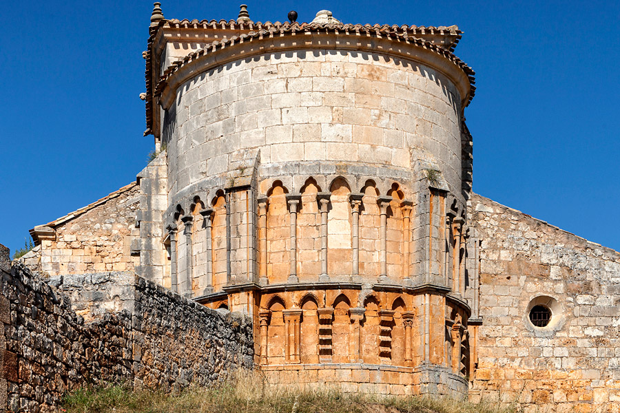 Castrillo Solarana y su ábside tardorrománico