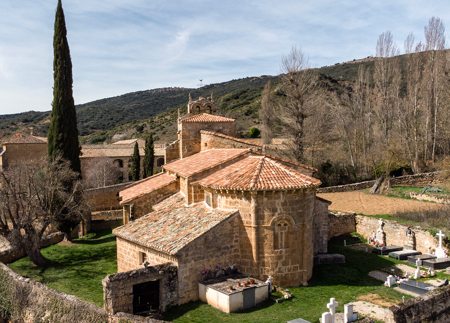 Castil de Lences: esencia románica en La Bureba
