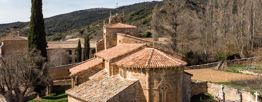 Castil de Lences: esencia románica en La Bureba